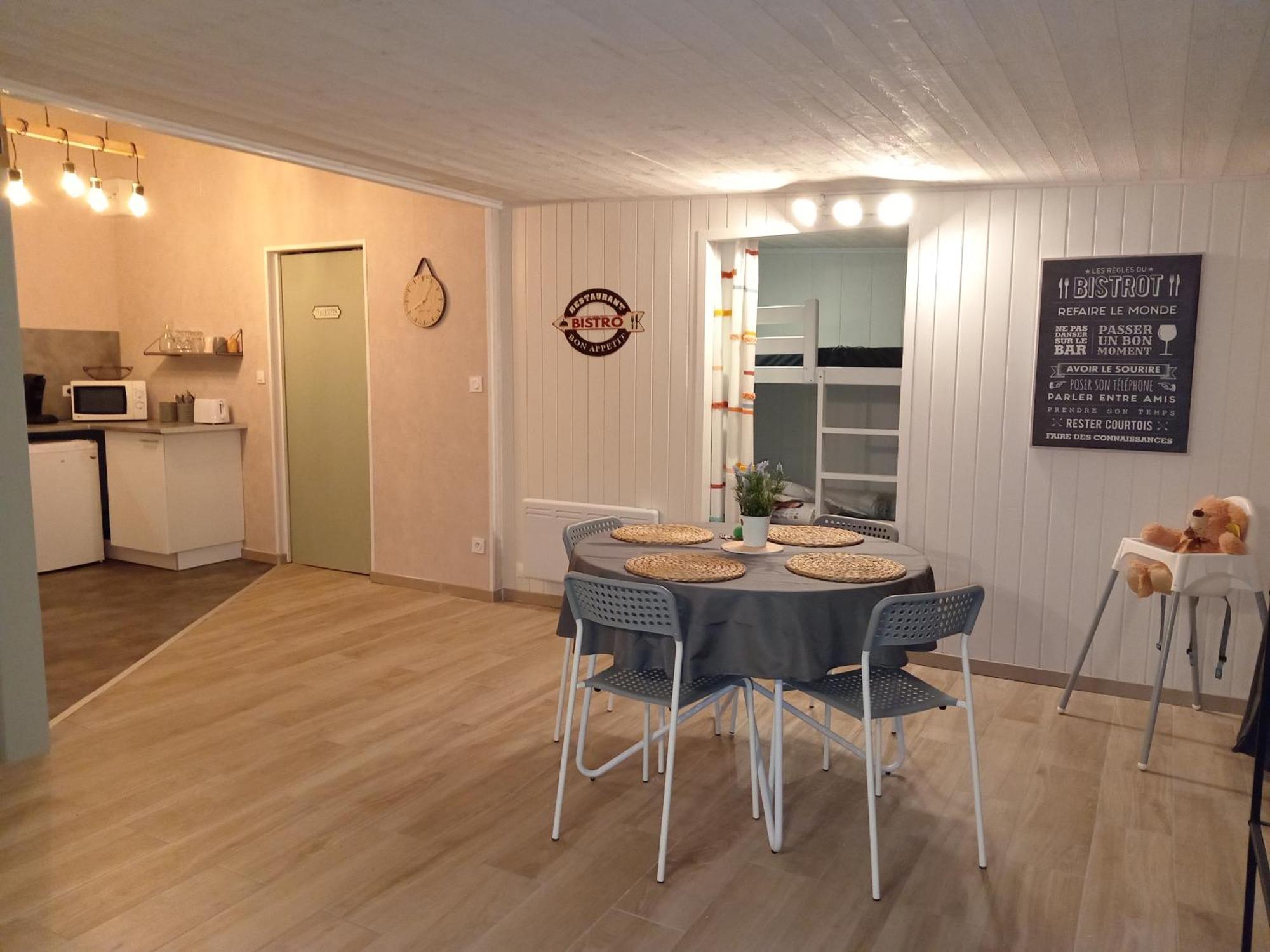 Cozycocoon Appartement Parcey Bagian luar foto